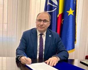Ministrul Educaţiei şi Cercetării: Universităţile trebuie să formeze caractere